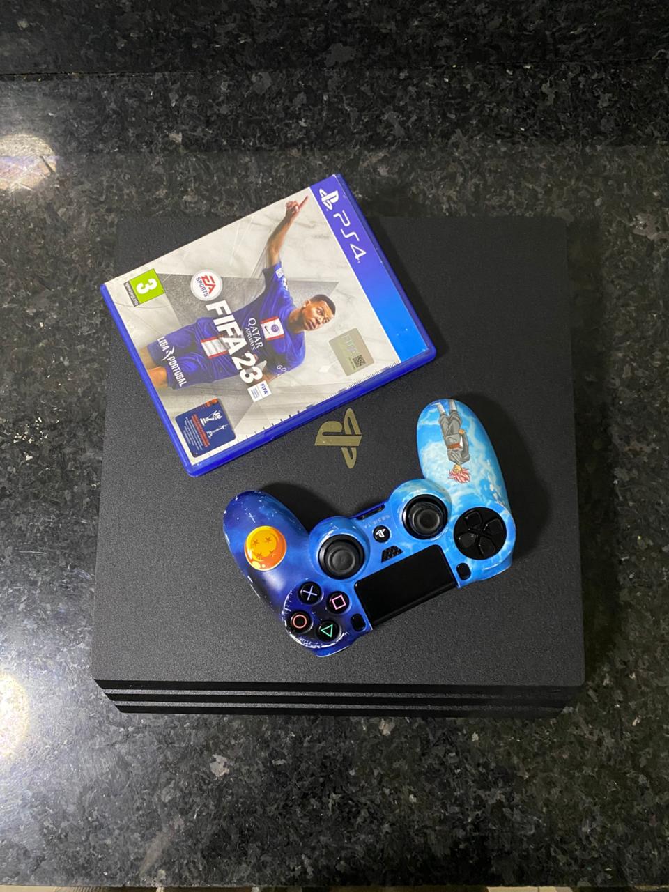 Gears 5 Xbox Controller